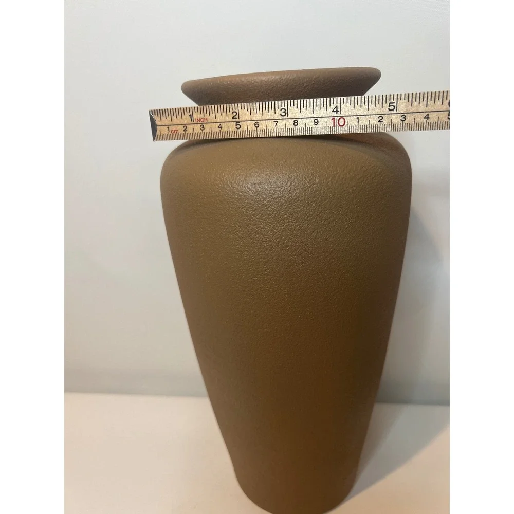 Vintage Harris Potteries Textured Matte Ceramic Vase  ‎ Made in USA Modern Boho